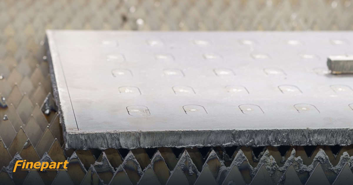 Laser-Cut Edge Quality: Dross, Burr and Taper — and Why Waterjet Skips the Rework