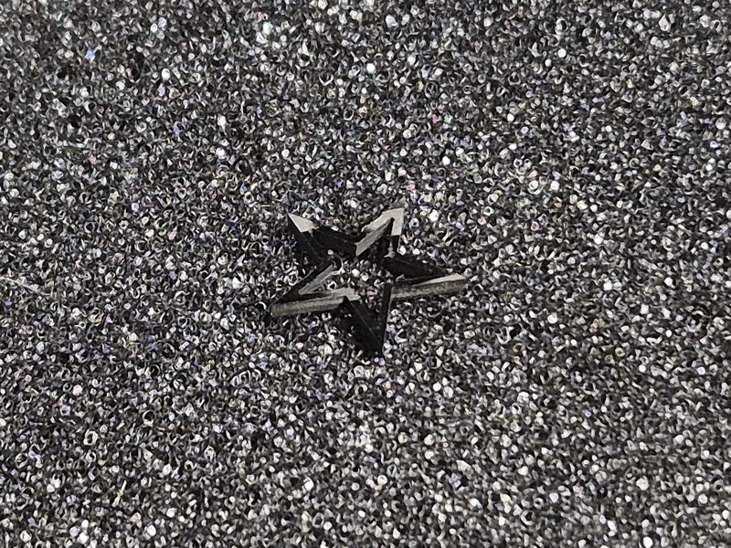 Carbon fibre star cut by micro abrasive waterjet