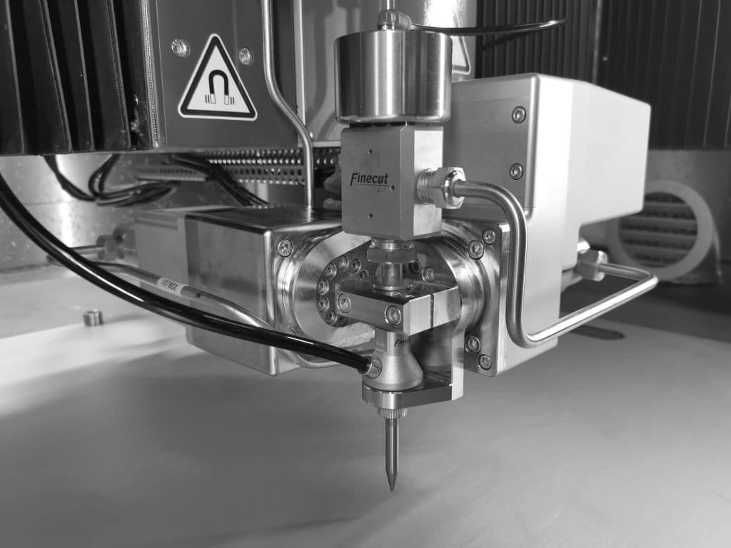 Finecut 5x (ABX) cutting system close up (bw)