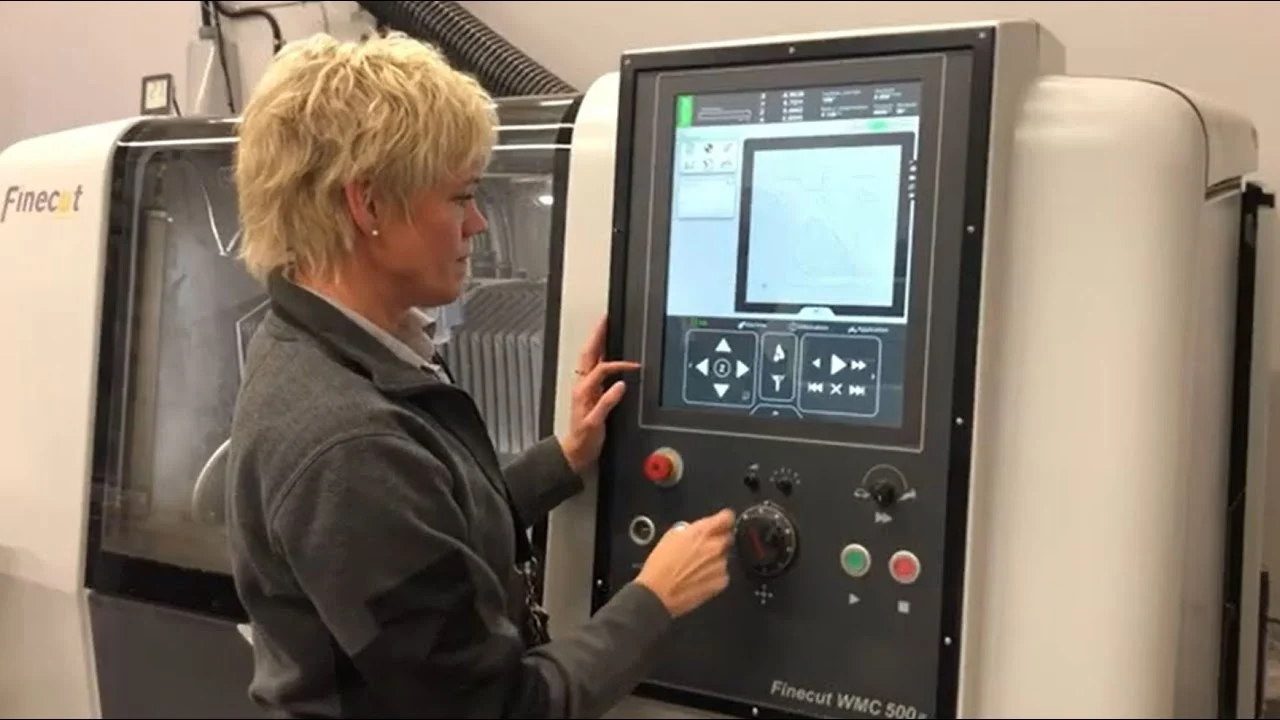 Abrasive Waterjet Advantages & Disadvantages Finepart